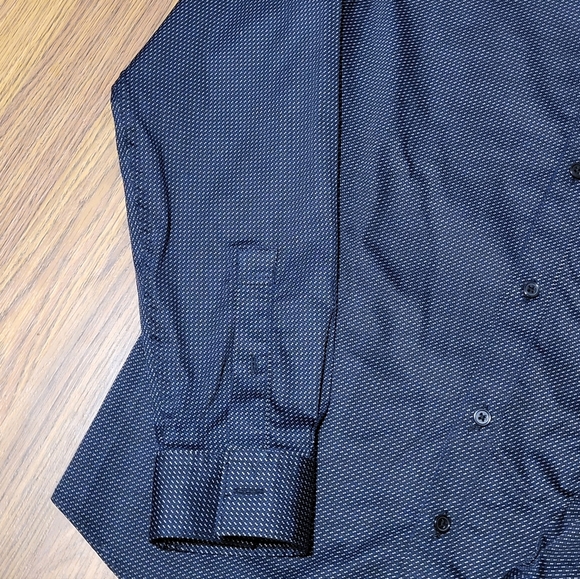 Men’s Large Slim Fit Long Sleeve Button-Down Guess Dress Shirt Casual Wear - Picture 4 of 6